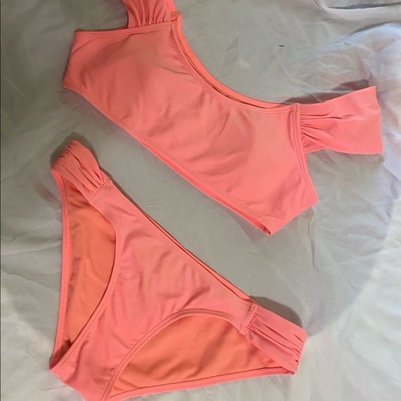 Off the shoulder 2pc Bikini NWOT - Picture 6 of 11